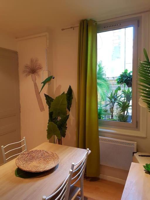 Reve De Coco, Le Port A Pied Lägenhet Sanary-sur-Mer Exteriör bild